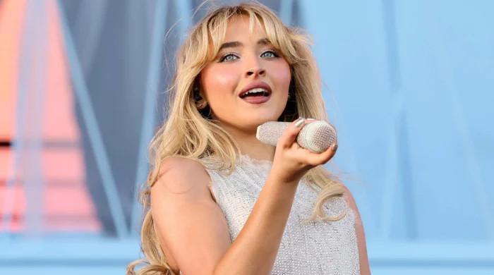 Sabrina Carpenter Age portrait photo in 2026